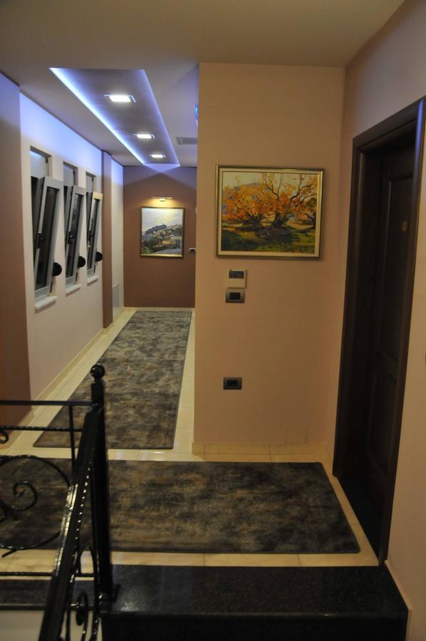 Dream'S Hotel Gjirokastër Exterior foto